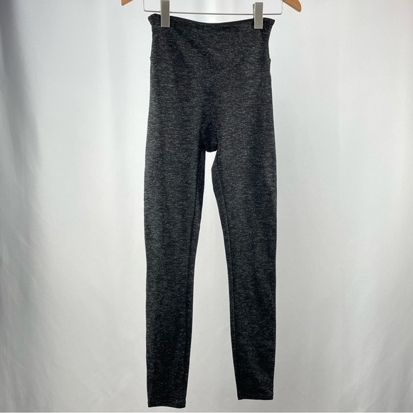 Assets by Spanx High Rise Heathered Leggings in Black Size Small - Picture 3 of 6